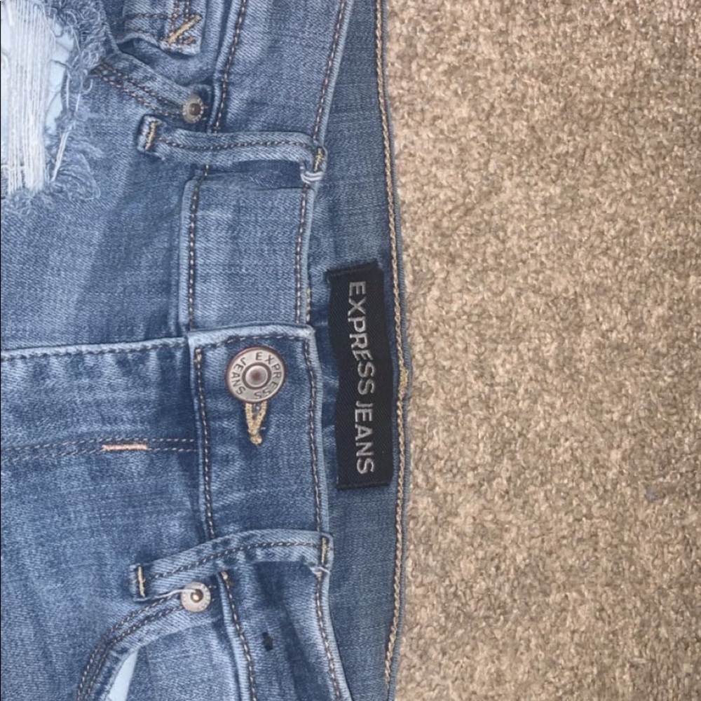 Distressed Jeans